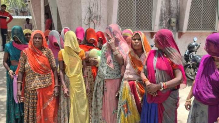 योजना के तहत उम्र का दायरा भी तय किया गया है. इसके लिए 21 साल से लेकर 59 साल तक की महिलाओं को ही लाभ मिल पाएगा. 21 साल से कम और 59 साल से ज्यादा उम्र की महिलाओं को इस योजना में फायदा नहीं मिल पाएगा.