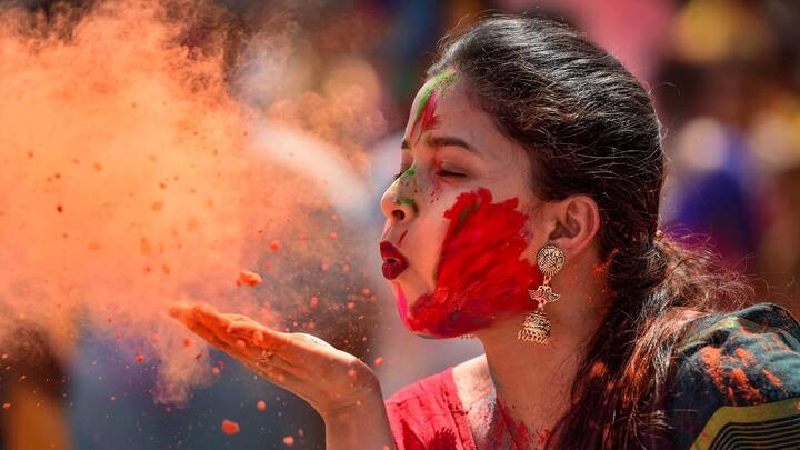 সামান্য বাড়ল দিন ও রাতের তাপমাত্রা। তবে দিনের তাপমাত্রা এখনও স্বাভাবিকের নিচেই। আপাতত পরিষ্কার আকাশ। এ সপ্তাহে বৃষ্টির সম্ভাবনা নেই। খুব সকালে এবং সন্ধে হালকা মনোরম আবহাওয়া। দিনের বেলায় উষ্ণতা বাড়বে। রাতে সামান্য অস্বস্তিকর আবহাওয়া হতে পারে।