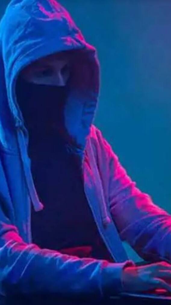 চাকরির নামে বড় জালিয়াতি চলছে লিঙ্কডইনে