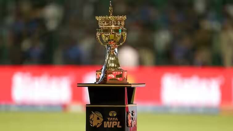 WPL 2025 Qualification Scenarios Who will Make the Playoffs in the Womens Premier League આ ત્રણ ટીમોએ બનાવી WPL પ્લેઓફમાં સ્થાન, RCB બહાર, હવે દિલ્હી-મુંબઇ વચ્ચે ડાયરેક્ટ ફાઇનલની રેસ