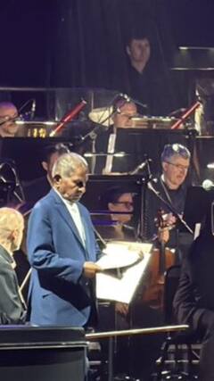 Ilayaraja's Symphony - என்றும் ராஜா ராஜாதான்!