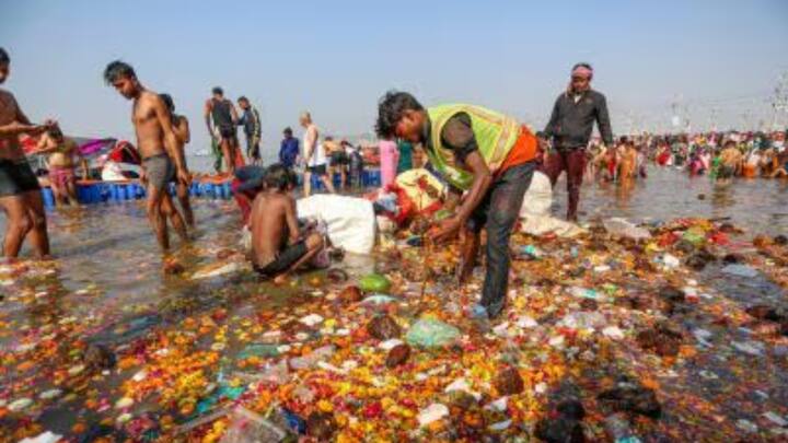 संगमाच्या वरील भागातून स्नानासाठी ताजे पाणी सोडले जाते. तरीही याठिकाणी येणाऱ्या भाविकांची संख्या प्रचंड आहे. काही भाविकांकडून नदीच्या किनाऱ्यावर कचरा आणि विष्ठा केल्याचेही प्रकार समोर आले होते.