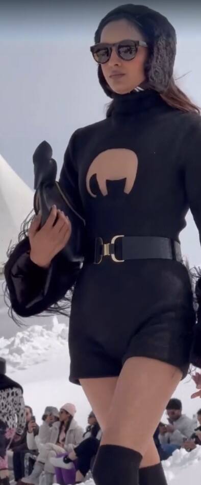 यह मुद्दा जम्मू कश्मीर विधानसभा में भी गूंजा और सीएम अब्दुल्ला को जवाब देना पड़ा.