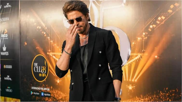 Inside Shah Rukh Khan's Luxurious IIFA Suite, From Monogrammed Bedding To Nostalgic Film Portraits