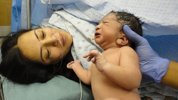 Countries Give Offers To Have Kids: आंध्र प्रदेश की तरह इन देशों में भी बच्चा पैदा करने पर मिलता है बंपर इनाम, कपल्स को भी दिए जाते हैं ऑफर Countries Give Offers To Have Kids: आंध्र प्रदेश की तरह इन देशों में भी बच्चा पैदा करने पर मिलता है बंपर इनाम, कपल्स को भी दिए जाते हैं ऑफर