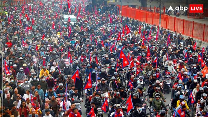 2008 સુધી નેપાળ વિશ્વનો એકમાત્ર હિન્દુ રાષ્ટ્ર હતો, પરંતુ માઓવાદી ચળવળ અને ડાબેરી ક્રાંતિ પછી દેશ ધર્મનિરપેક્ષ રાષ્ટ્ર બન્યો હતો. જો કે, હવે નેપાળમાં રાજકીય પરિસ્થિતિમાં ફરી એકવાર પલટો આવવાના સંકેતો મળી રહ્યા છે. રાષ્ટ્રીય પ્રજાતાંત્રિક પાર્ટી (RPP) જેવી રાજકીય પાર્ટીઓ હિન્દુ રાષ્ટ્ર અને રાજાશાહીના મુદ્દાને ફરીથી ઉઠાવી રહી છે.