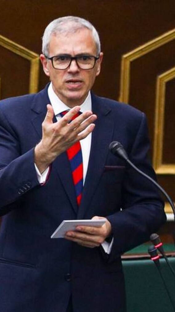 गुलमर्ग में रमजान के दौरान फैशन शो पर विवाद, उमर अब्दुल्ला ने कार्रवाई के लिए मांगी रिपोर्ट