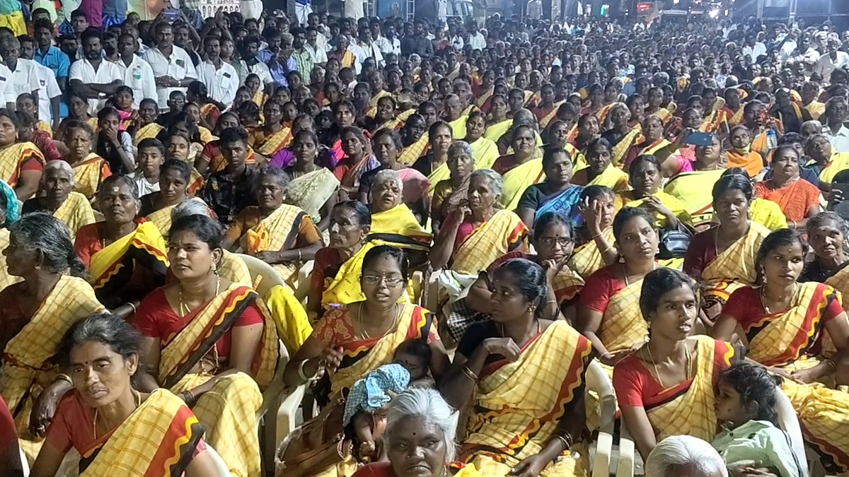 விஜயகாந்த் குறித்து பேச்சு..  மேடையில் கண்ணீர் விட்டு அழுத பிரேமலதா! காரணம் என்ன?