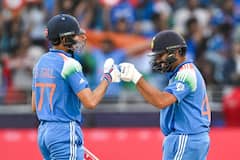 Rohit Sharma Celebration Dubai : माँ तुझे सलाम! बार्बाडोसमध्ये गाडला होता तिरंगा, आता दुबईच्या खेळपट्टीवर रोहित शर्माने कसं केलं सेलिब्रेशन? पाहा डोळे भरून आणणारे Photo