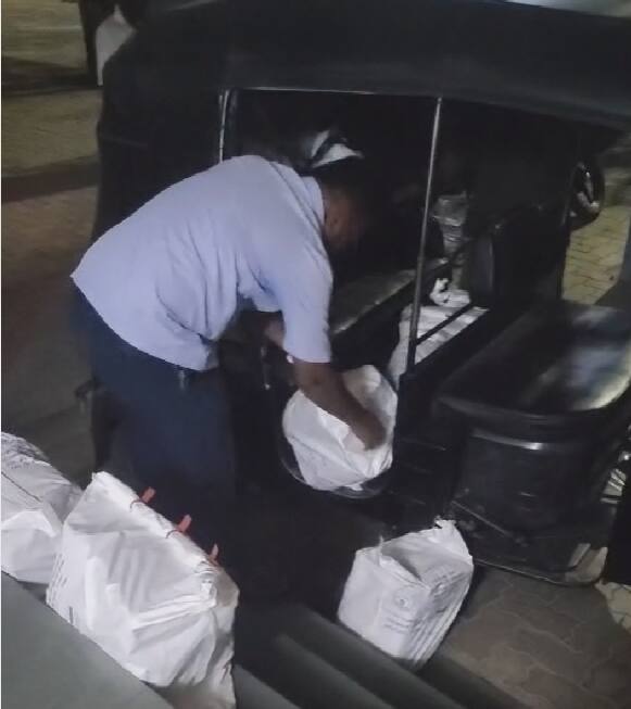 त्यामुळे पुन्हा एकदा दहावी-बारावी बोर्डाच्या बाबतीत प्रशासन इतके ढिसाळ कसे राहू शकते असा प्रश्न उपस्थित होतोय.