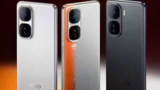 6400mAh બેટરી અને 12GB RAM સાથે લૉન્ચ થયો iQOO નો નવો ફોન, Motorola ને આપશે ટક્કર