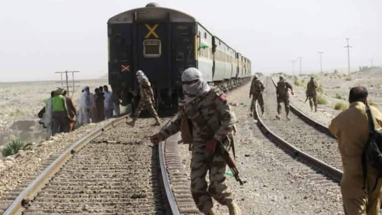 Pakistan Train Hijack: Video Shows Moment Militants Attacked Jaffar Express Before Taking Passengers Hostage