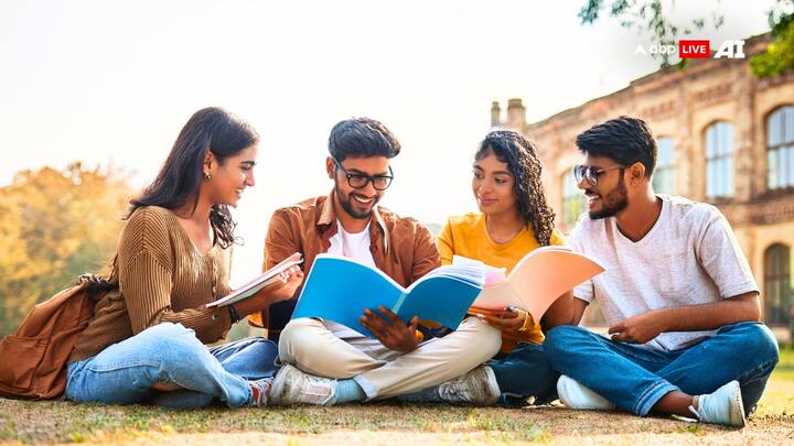 JEE Main सत्र-2 का पेपर 1 (बीई/बीटेक) 2, 3, 4 और 7 अप्रैल को होगा. इन दिनों परीक्षा दोनों शिफ्टों में आयोजित होगी. 8 अप्रैल को केवल दूसरी शिफ्ट में पेपर 1 की परीक्षा होगी.