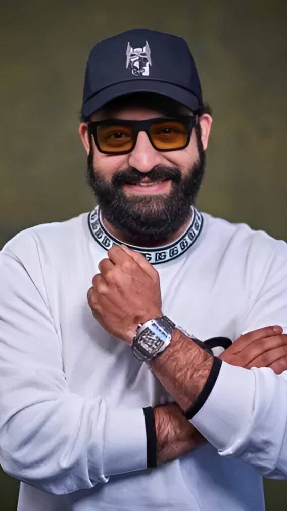 Jr NTR की हाथों पर दिखी बेहद दुर्लभ घड़ी! कीमत जान आपके भी उड़ जाएंगे होश