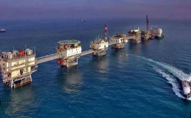 कोकणातील डहाणू आणि मालवण या ठिकाणी तेल विहिरींचे उत्खनन सुरू होईल, जे स्थानिक उद्योगांना चालना देईल आणि रोजगाराच्या अनेक संधी निर्माण करतील