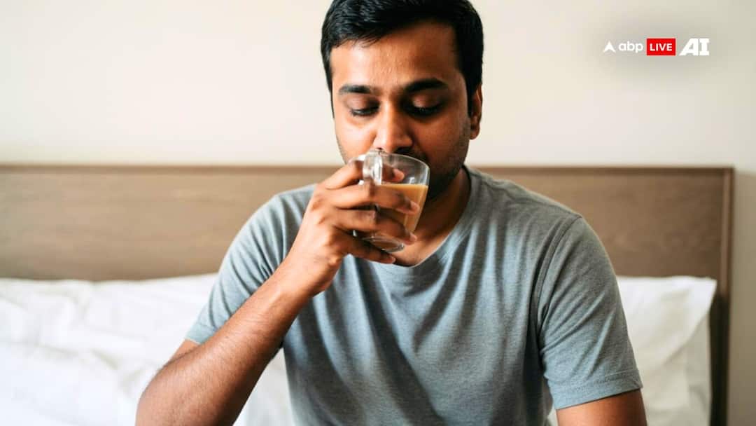 health tips does drinking tea on an empty stomach really clean the stomach know the truth क्या वाकई खाली पेट चाय पीने से ठीक से खुलता है पेट? जान लीजिए सच