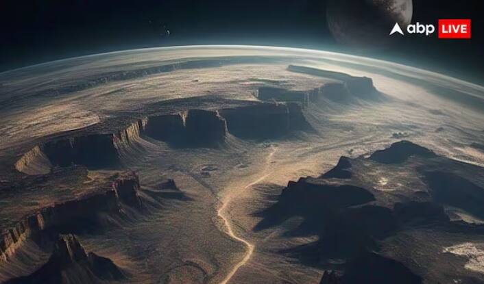 ਸੁਪਰ ਅਰਥ ਰਹਿਣ ਯੋਗ ਹੈ ਕਿਉਂਕਿ ਇਹ ਮੰਗਲ ਦੇ ਸੂਰਜ ਦੁਆਲੇ ਚੱਕਰ ਲਗਾਉਣ ਤੋਂ ਸਿਰਫ 40 ਦਿਨ ਘੱਟ ਹੈ। ਇਨ੍ਹਾਂ ਖੇਤਰਾਂ ਵਿੱਚ ਪਾਏ ਜਾਣ ਵਾਲੇ ਗ੍ਰਹਿ ਆਪਣੇ ਤਾਰਿਆਂ ਤੋਂ ਇੱਕ ਆਦਰਸ਼ ਦੂਰੀ 'ਤੇ ਸਥਿਤ ਹਨ, ਜਿਸ ਨਾਲ ਪਾਣੀ ਦੀ ਹੋਂਦ ਲਈ ਹਾਲਾਤ ਸੰਭਵ ਹੋ ਜਾਂਦੇ ਹਨ।