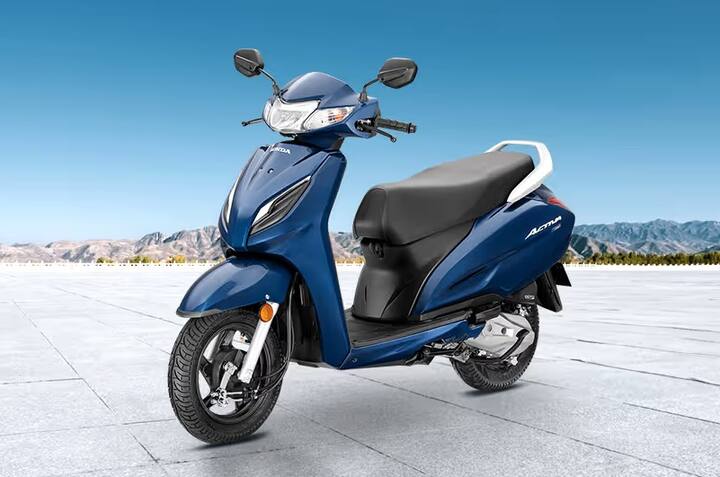 હોન્ડા એક્ટિવા (Honda Activa) - હોન્ડા એક્ટિવા 6G 4-સ્ટ્રોક SI એન્જિનથી સજ્જ છે. સ્કૂટર પરનું આ એન્જિન 8,000 rpm પર 5.77 kW પાવર અને 5,500 rpm પર 8.90 Nm ટોર્ક ઉત્પન્ન કરે છે. આ હોન્ડા સ્કૂટર એક લિટર પેટ્રોલમાં 47 કિલોમીટરનું અંતર કાપવાનો દાવો કરે છે. હોન્ડા એક્ટિવાની એક્સ-શોરૂમ કિંમત 78,684 રૂપિયાથી શરૂ થાય છે.