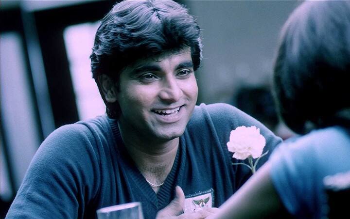 संतोष जुवेकरची मुलाखत पाहिल्यानंतर त्यावर अनेकांनी वेगवेगळ्या प्रतिक्रिया समोर आल्या आहेत.