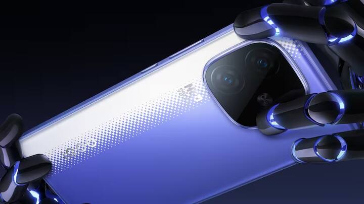 આ iQOO ના 'R' બ્રાન્ડિંગ સાથે આવનારો પહેલો ફોન પણ છે. 'R' નો ચોક્કસ અર્થ હજુ સ્પષ્ટ નથી, પરંતુ તે ચોક્કસપણે એક ઉચ્ચ-પ્રદર્શન મધ્યમ-રેન્જ સ્માર્ટફોન છે