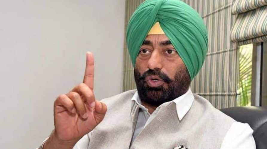 Punjab News: ਬੀਜੇਪੀ-ਅਡਾਨੀ ਮਾਡਲ ਹੀ ਲਿਆ ਰਹੇ ਰਾਣਾ ਗੁਰਜੀਤ? ਸੁਖਪਾਲ ਖਹਿਰਾ ਦਾ ਸਵਾਲ ਕੀ ਇਹ ਬੀਜੇਪੀ ਦੇ ਦਬਾਅ ਹੇਠ ਹੋ ਰਿਹਾ... Punjab News Is Rana Gurjit bringing the BJP-Adani model? Sukhpal Khaira questions whether this is happening under pressure from BJP... Punjab News: ਬੀਜੇਪੀ-ਅਡਾਨੀ ਮਾਡਲ ਹੀ ਲਿਆ ਰਹੇ ਰਾਣਾ ਗੁਰਜੀਤ? ਸੁਖਪਾਲ ਖਹਿਰਾ ਦਾ ਸਵਾਲ ਕੀ ਇਹ ਬੀਜੇਪੀ ਦੇ ਦਬਾਅ ਹੇਠ ਹੋ ਰਿਹਾ...