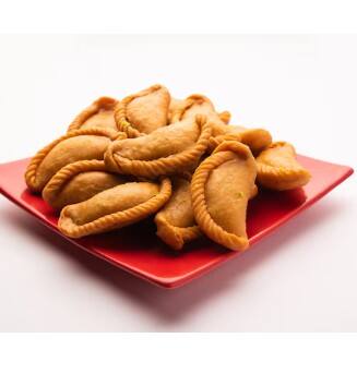 ਅਕਸਰ ਕੁਝ ਦਿਨਾਂ ਵਿੱਚ ਹੀ ਗੁਜੀਆ ਨਰਮ ਹੋਣ ਲੱਗਦੀਆਂ ਹਨ ਅਤੇ ਉਨ੍ਹਾਂ ਦਾ ਸਵਾਦ ਤੇ ਖੁਸ਼ਬੂ ਦੋਵਾਂ ਬਦਲ ਜਾਣਦੇ ਹਨ। ਕਈ ਵਾਰ ਤਾਂ ਇਹ ਖਤਮ ਹੋਣ ਤੋਂ ਪਹਿਲਾਂ ਹੀ ਖਰਾਬ ਹੋ ਜਾਂਦੀਆਂ ਹਨ।