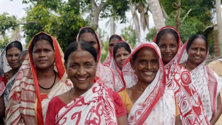 झारखंड सरकार की ओर से इस तरह की 8 से 10 लाख लाभार्थियों को आयोग के पाया गया है. इन सभी के नाम योजना के लाभार्थी सूची से काट दिए जाएंगे. और इनको योजना के तहत लाभ मिलना बंद हो जाएगा.