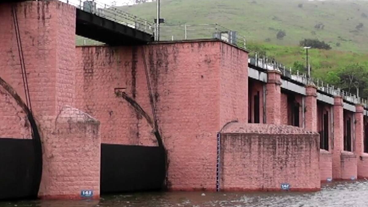 கோடை மழை பெய்தும் குறைந்து வரும் நீர்மட்டம்; தேனி மாவட்ட அணைகளின் இன்றைய நிலவரம்