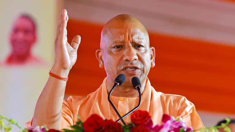 'Don't Forcibly Put Colours': CM Yogi's Message To People Amid Holi-Juma Namaz Row