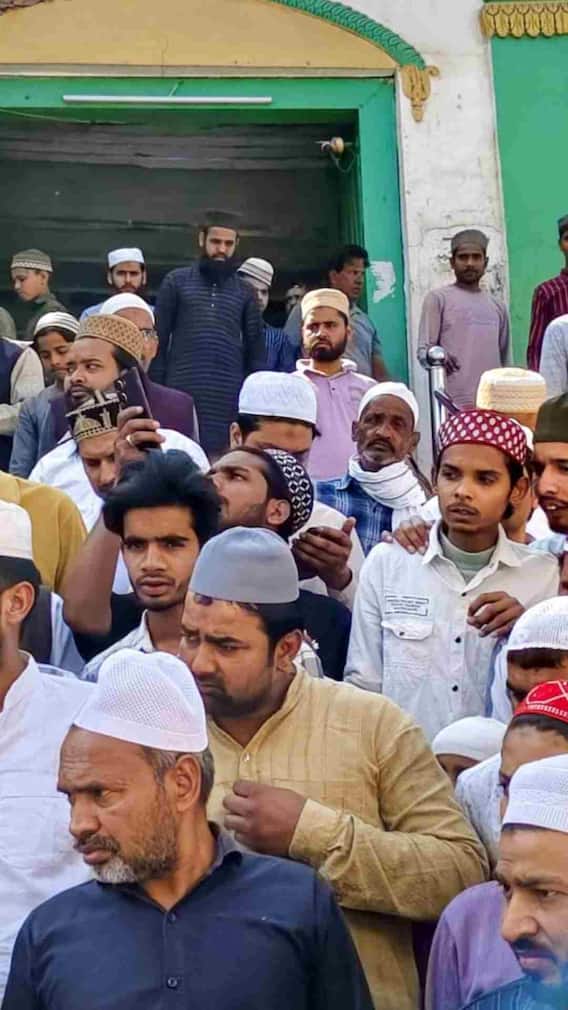 यूपी के संभल में कितनी मस्जिद हैं?