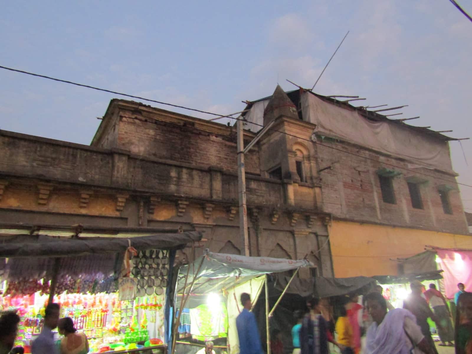 সতীমার বাড়ি