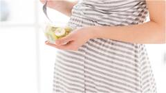 Summer Foods for Pregnant Women : సమ్మర్​లో గర్భిణీ స్త్రీలు తీసుకోవాల్సిన ఫుడ్స్ ఇవే.. హీట్​ని ఇలా బీట్ చేసేయండి