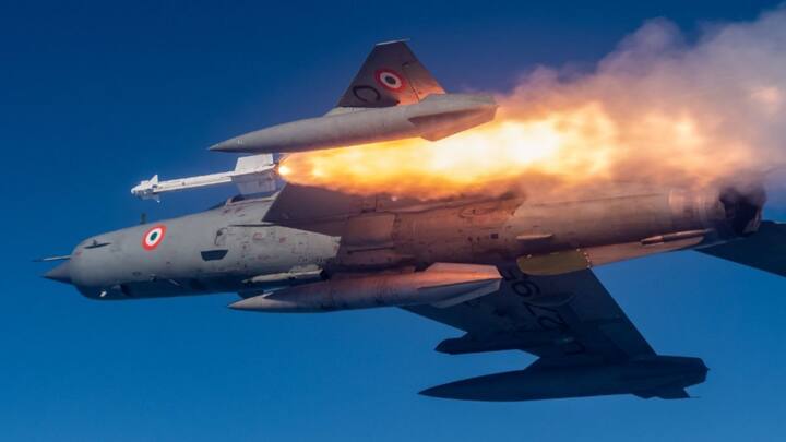 भारतीय वायुसेना (IAF) अगर इसे अपने राफेल और Su-30MKI लड़ाकू विमानों में तैनात करती है, तो यह पाकिस्तान और चीन की मिसाइल क्षमताओं से मुकाबला करने में सक्षम होगी.