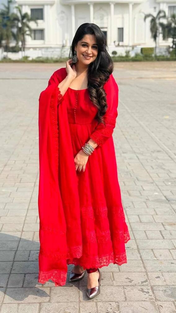 दीपिका कक्कड़ ने ट्रोल्स को दिया मुंहतोड़ जवाब