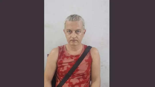 అమెరికా మోస్ట్ వాంటెడ్ నేరస్తుడు ఇండియాలో పట్టివేత -  ఏకంగా 8 లక్షల కోట్ ఫ్రాడ్ మరి !