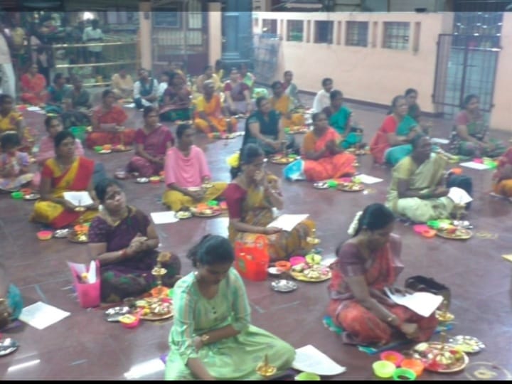 மாசி பெளர்ணமி; கரூரில்  தாய்மார்கள் கலந்து கொண்ட திருவிளக்கு பூஜை