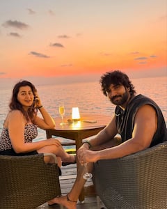 Aadhi Pinisetty Nikki Galrani: వీకెండ్‌లో చిల్ అవుతున్న ఆది, నిక్కీ కపుల్ - మాల్దీవ్స్ అందాలు ఎంజాయ్ చేస్తున్నారుగా..