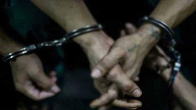 Thanjavur crime 7 absconding persons arrested in the Ezhupati murder case tnn கொலைக்கு பழித்தீர்க்க 12 ஆண்டுகள் காத்திருப்பு... ஏழுப்பட்டி கொலை சம்பவத்தில் 7 பேர் கைது