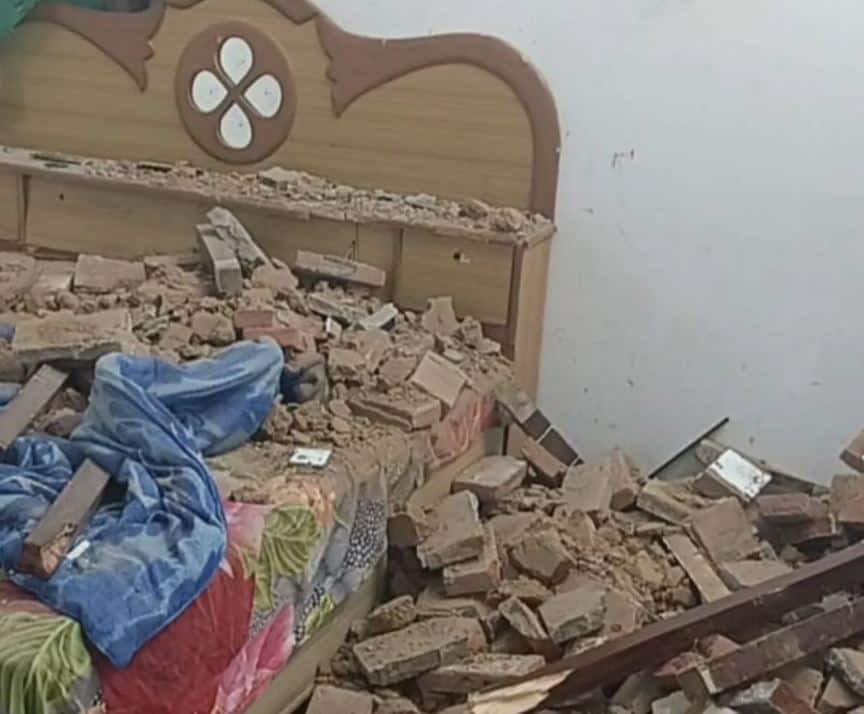 Walls of house collapse due to strong explosion 3 members of family seriously injured Punjab News: ਵਾਰਦਾਤ ਜਾਂ ਹਾਦਸਾ ! ਜ਼ੋਰਦਾਰ ਧਮਾਕੇ ਨਾਲ ਢਹੀਆਂ ਘਰ ਦੀਆਂ ਕੰਧਾਂ, ਪਰਿਵਾਰ ਦੇ 3 ਜੀਅ ਗੰਭੀਰ ਜ਼ਖ਼ਮੀ, ਇਲਾਕੇ 'ਚ ਡਰ ਦਾ ਮਾਹੌਲ