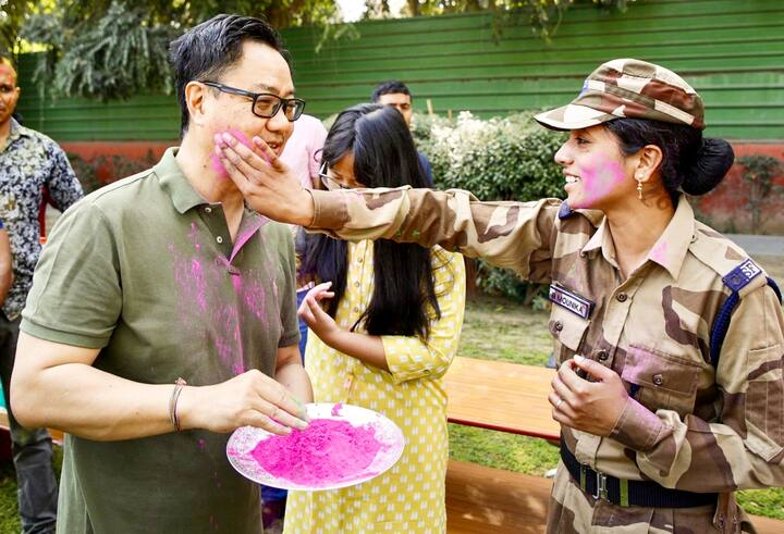 Union Minister Kiren Rijiju marked the occasion by celebrating with office staff and security personnel in New Delhi. (Photo: PTI)