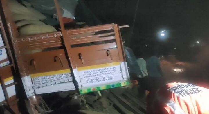 रेल्वे चालकाने दाखविलेल्या सूचकतेमुळे रेल्वेची गती अतिशय कमी होती.