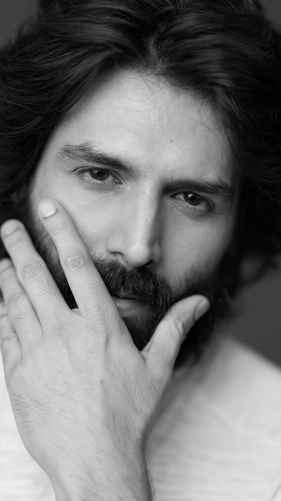 श्रीलीला से पहले इन हसीनाओं संग जुड़ा कार्तिक आर्यन का नाम