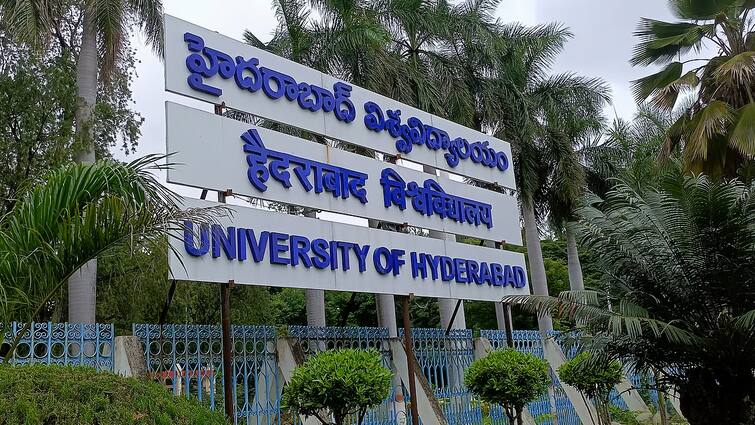 University of Hyderabad Admission 2025 know how to apply for courses and fees structure पूर्व ISRO चेयरमैन भी पढ़ चुके हैं इस यूनिवर्सिटी से, जानिए देश में टॉप 10 में आने वाली इस यूनिवर्सिटी में कैसे मिलेगा एडमिशन