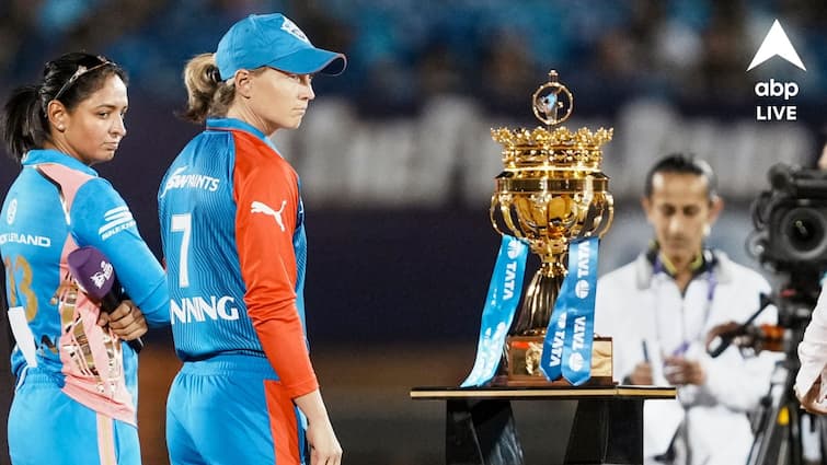 ফাইনালে ঝুলনের মুম্বইয়ের কাছে স্বপ্নভঙ্গ সৌরভের দিল্লির, রুদ্ধশ্বাস লড়াইয়ে হল ফয়সালা