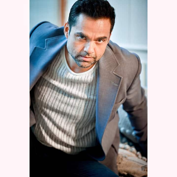अभय देओल की ज्यादातर फिल्में फ्लॉप रही हैं. साल 2005 में इम्तियाज अली की फिल्म ‘सोचा ना था’ से करियर की शुरुआत करने वाले अभय की पहली ही फिल्म बॉक्स ऑफिस पर पिट गई थी.