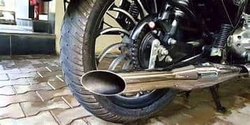 शहरात बुलेटच्या कर्कश आवाज करणाऱ्या सायलेन्सवर नियंत्रण ठेवण्यासाठी पुणे पोलिसांकडून विशेष मोहीम हाती घेण्यात आली आहे