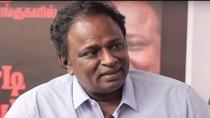 blue sattai maran condemned andhra deputy cm pawan kalyan யோவ்.. பிஸ்தா பருப்பு துணை முதலமைச்சரையே வம்பிழுத்த ப்ளூ சட்டை மாறன்