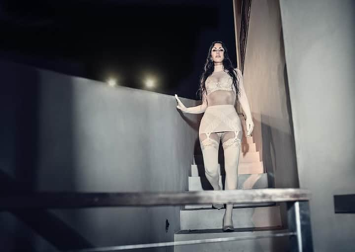 Kardashian's contribution received over 10 million views of X, whereby the users criticized the timing of the photo shoot in view of the continuing protests and the counter -reaction against Tesla.