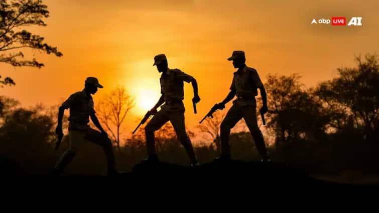18 Naxalites killed during the encounter in the forest area at Bijapur Dantewada border Chhattisgarh: બીજાપુર-દંતેવાડા બોર્ડર પર એન્કાઉન્ટરમાં 18 નક્સલી ઠાર, 1 જવાન શહીદ