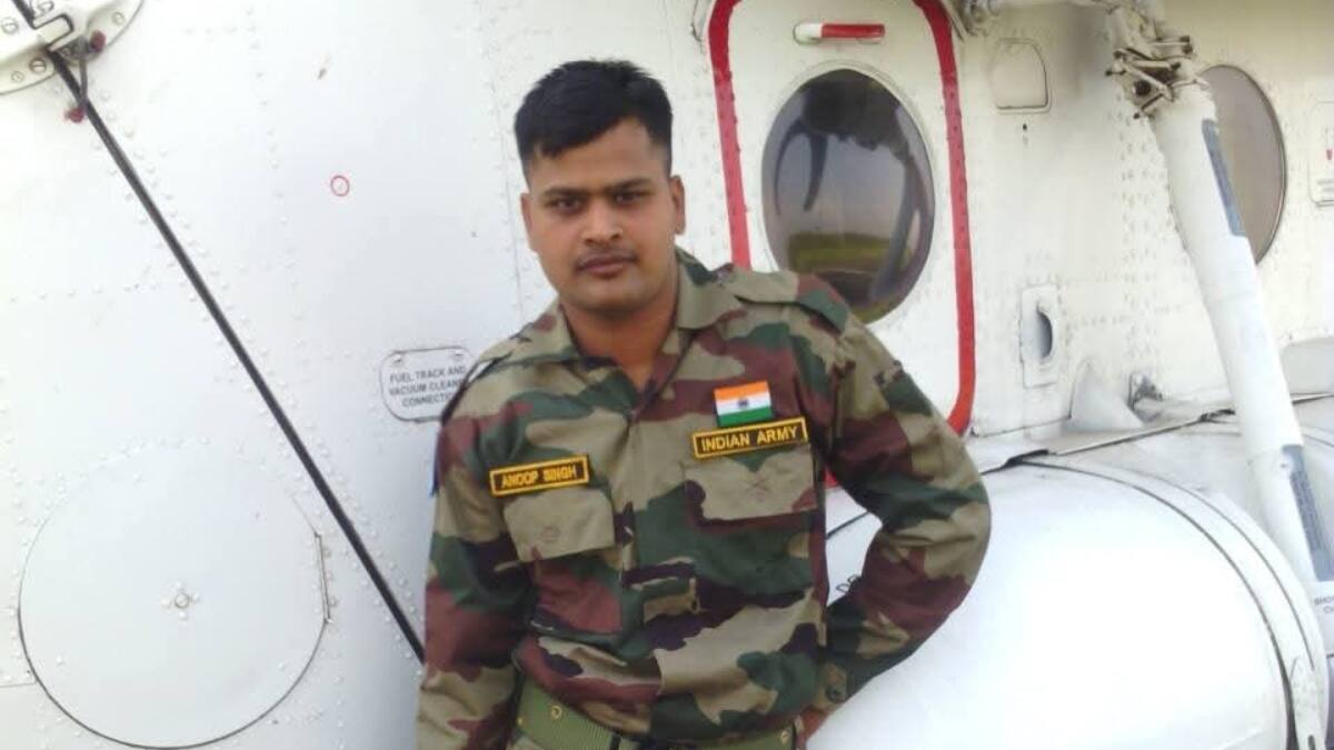 Basti News: बस्ती में 48 घंटे बाद भी नहीं मिला लापता जवान का सुराग, सरयू नदी में गया था नहाने, SDRF चला रही सर्च ऑपरेशन